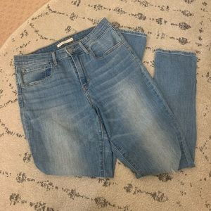 Levi’s 721 Jeans size 30 (size 8)